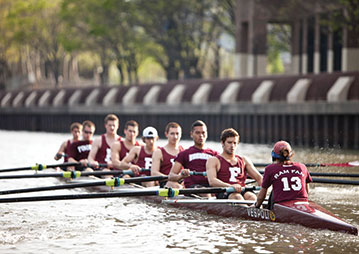 A team of rowers. Links to Gifts That Pay You Income